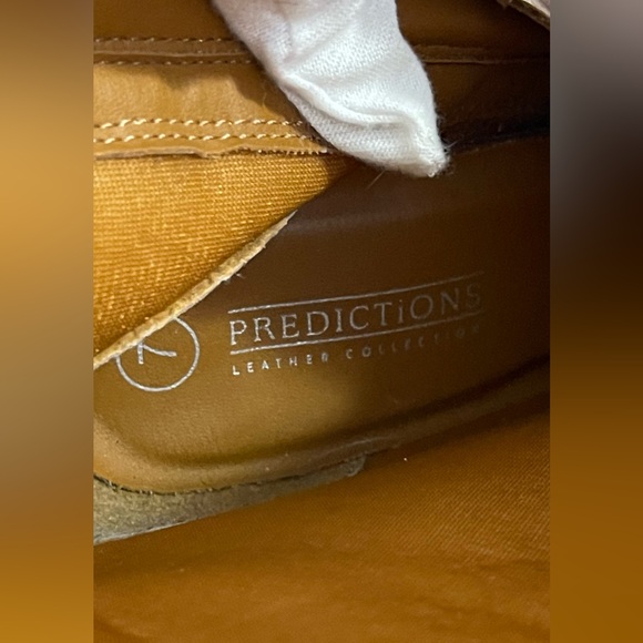 Predictions Leather Collection Tan Suede Fringe Heeled Booties - Size 7 - Picture 10 of 16